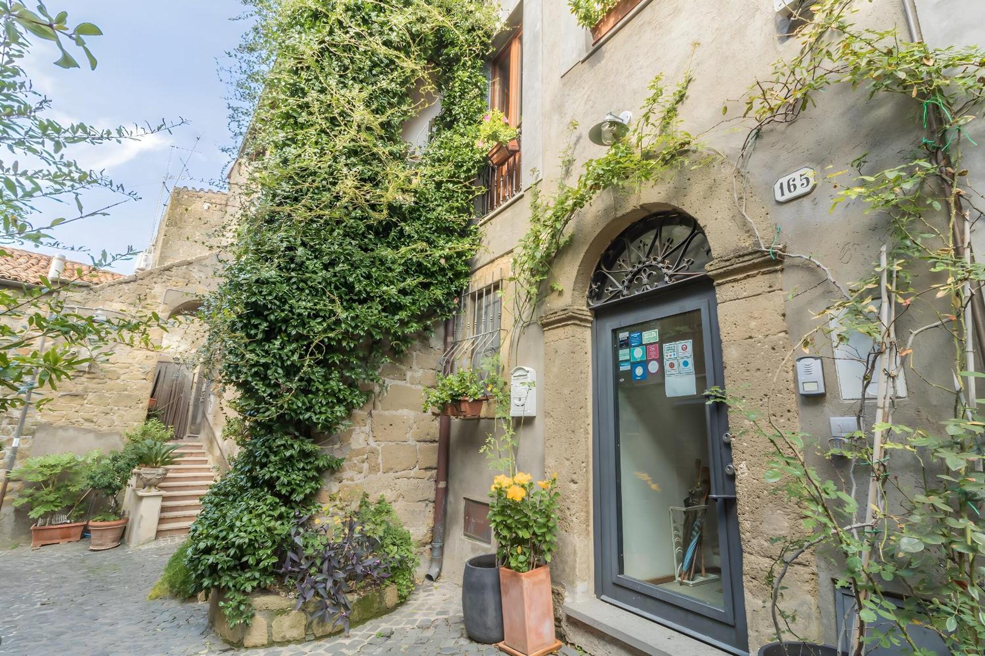 Boutique B&B Residenza Farnese Exterior photo